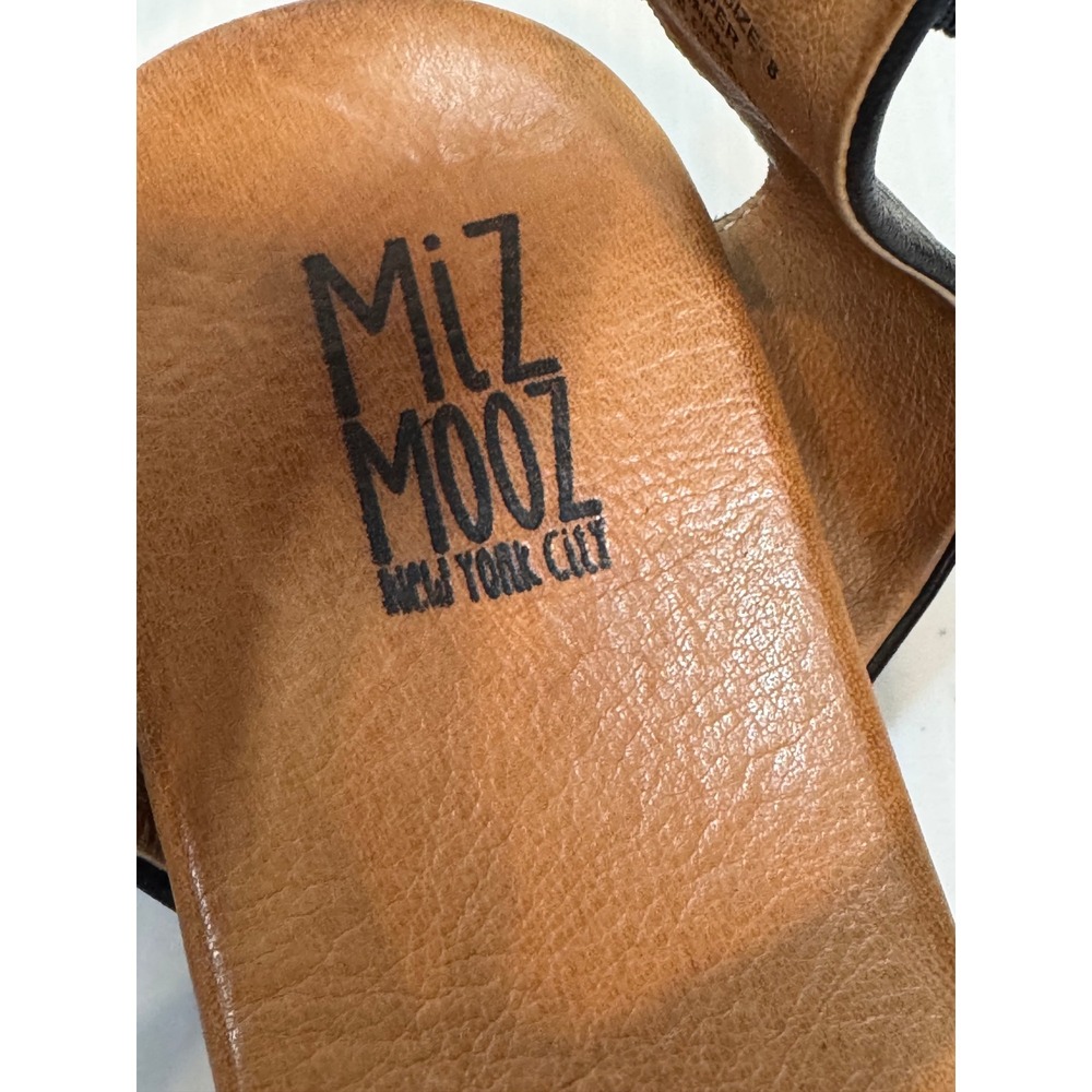 Miz Mooz Aster Sandals Women 8 Black Leather Flat Strappy Ankle Buckle Comfort - Picture 9 of 12